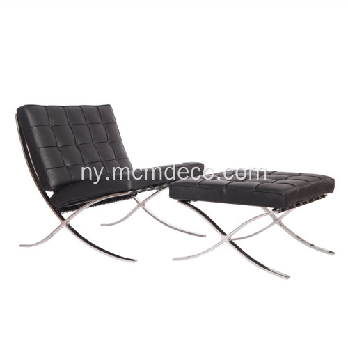 Black Leather Knoll Barcelona Mpando ndi Ottoman